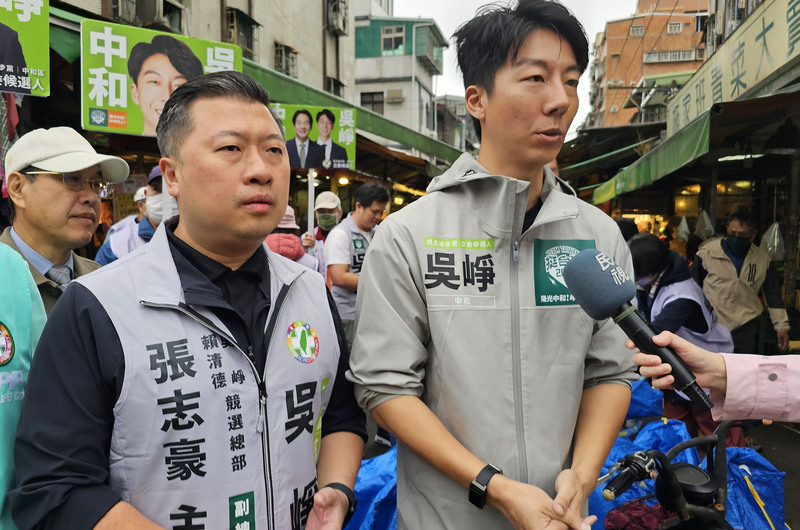 沒資產就非中和人說法引爭議 吳崢張智倫互嗆