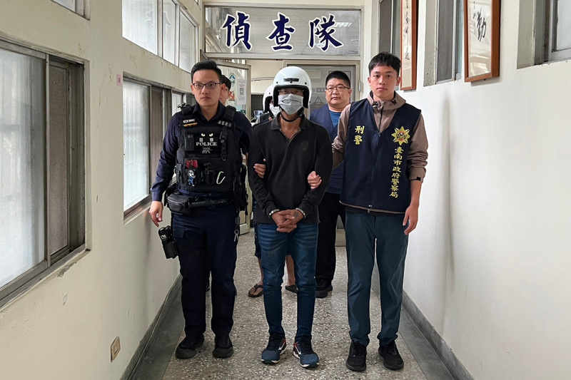 男子欠債遭擄 南警循手機定位救人逮2嫌