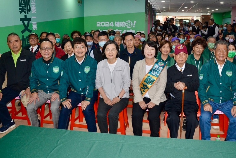 蔡英文：民進黨賴蕭配是最有資格的接棒團隊