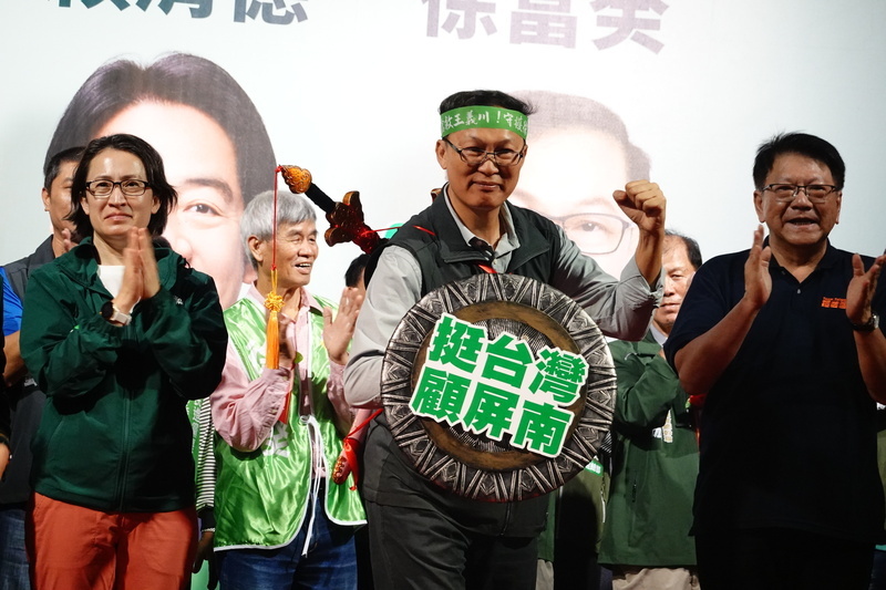 蕭美琴力挺屏南徐富癸 讚20年經驗有專業又正義