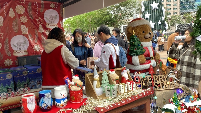 德國耶誕市集新北登場 嚐「史多倫」體驗異國文化