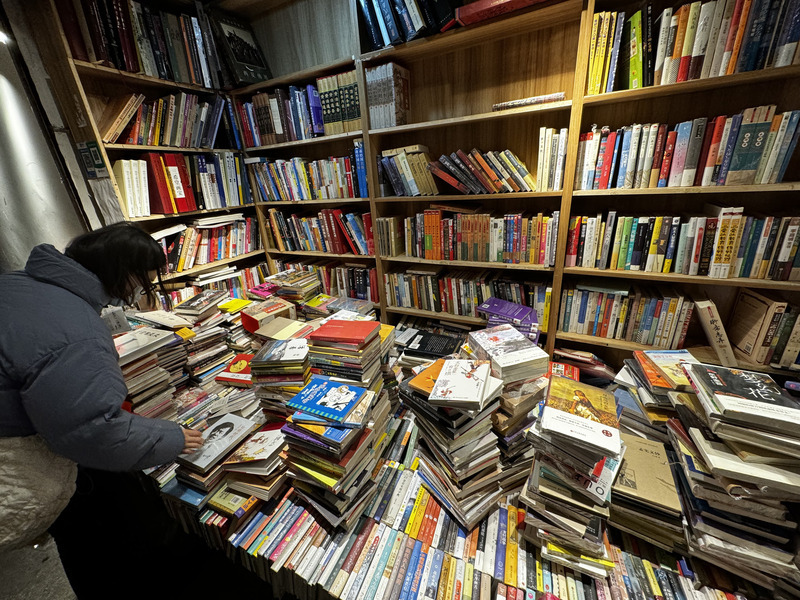 書城翻新老店熄燈 上海福州書街風華不再