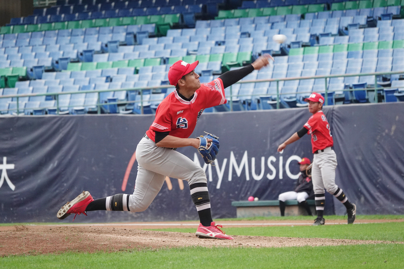 新北U18李育朋好投 體驗夢想大聯盟球場受震撼