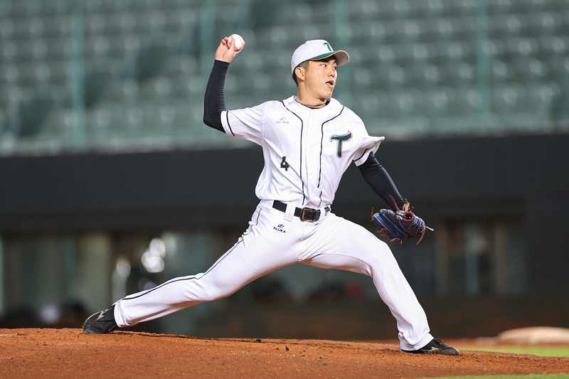 小野寺賢人優質先發、張奕穩守 冬盟台鋼雄鷹奪冠