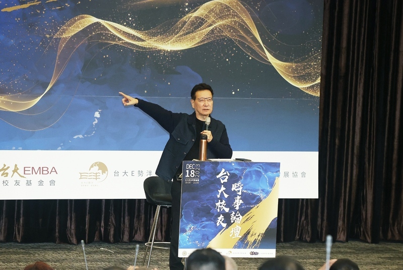 趙少康聲援黎智英 籲北京善待香港