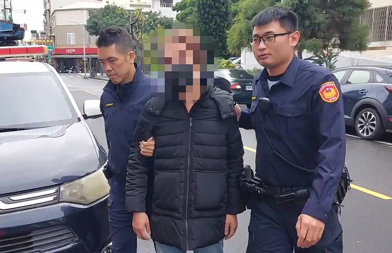 拾荒男騎車遭撞起火受輕傷 肇逃男子逮捕到案