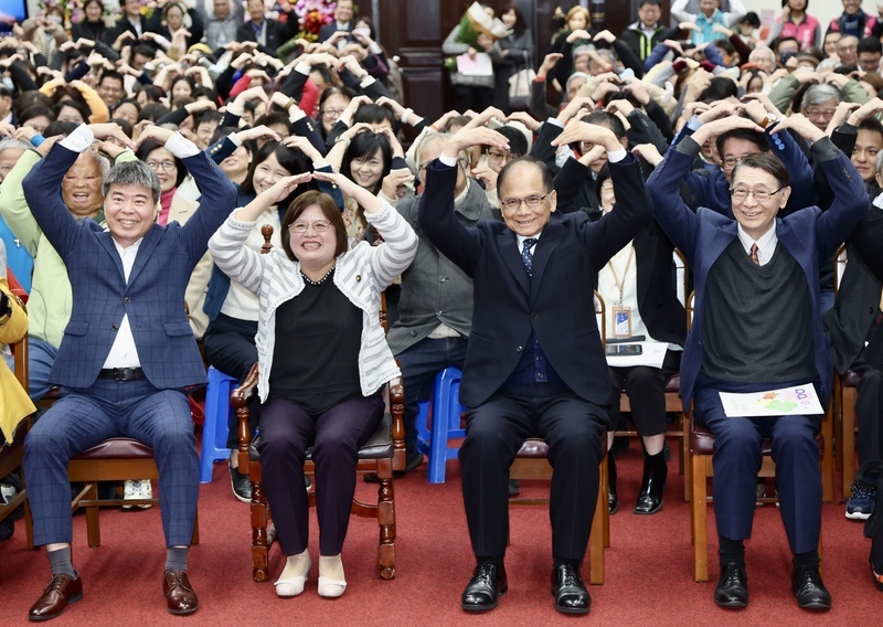社福立委吳玉琴辦卸任茶會 盼有需要者都獲支持