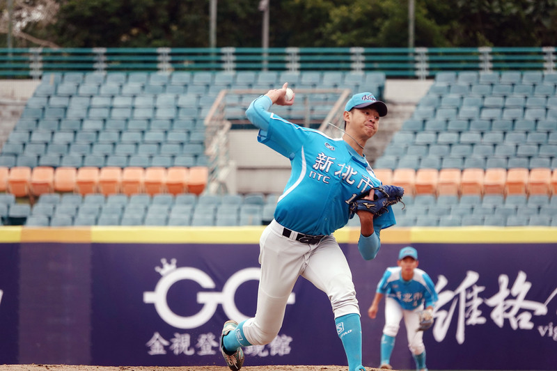 新北U18蕭齊、張峻瑋聯手壓制 新北藍6連霸