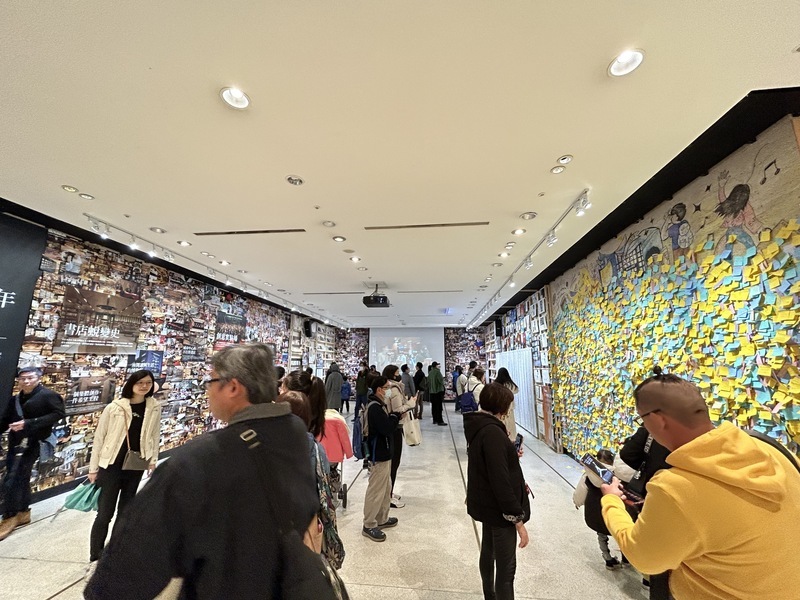 信義誠品18年吸引2億讀者 龍應台蔡康永進百大排行