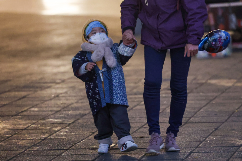 乾冷空氣中部以北防10度低溫 白色耶誕機會不高