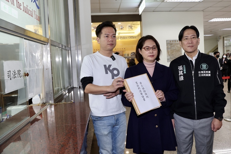 立委賴香伶指勞保制度有破產危機 聲請憲法審查