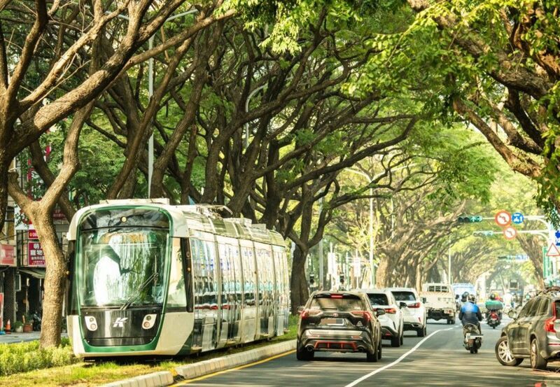 高雄輕軌賀成圓 元旦春節出遊免費搭乘