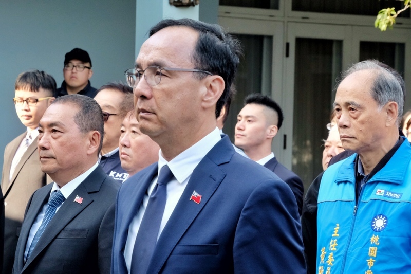 蔣經國逝世36週年紀念 朱立倫率侯友宜頭寮獻花