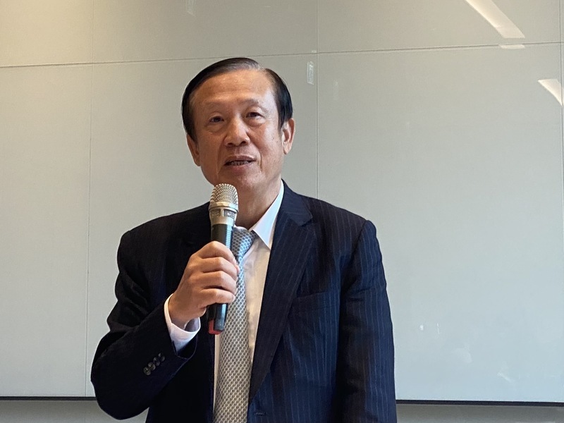 賴正鎰：土地價格鬆動 選後房市價穩量平