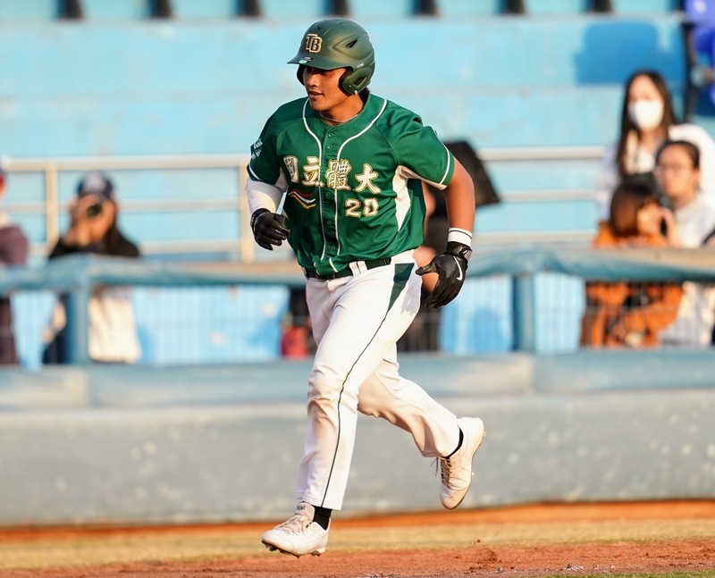 大專棒球聯賽複賽 顏采丞敲追平轟國體擊退南華