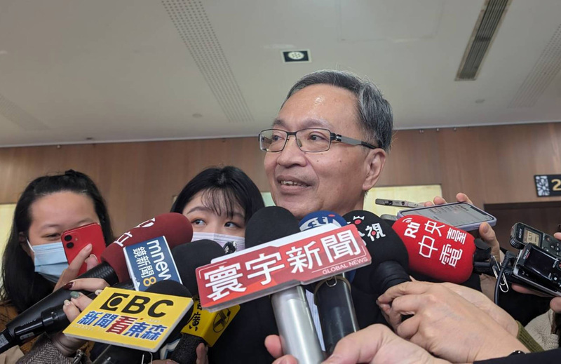 高端疫苗簽約與EUA遭質疑 薛瑞元：要看良辰吉日嗎