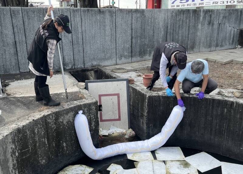 屏縣河川遭工廠廢油污染 最高可罰300萬元