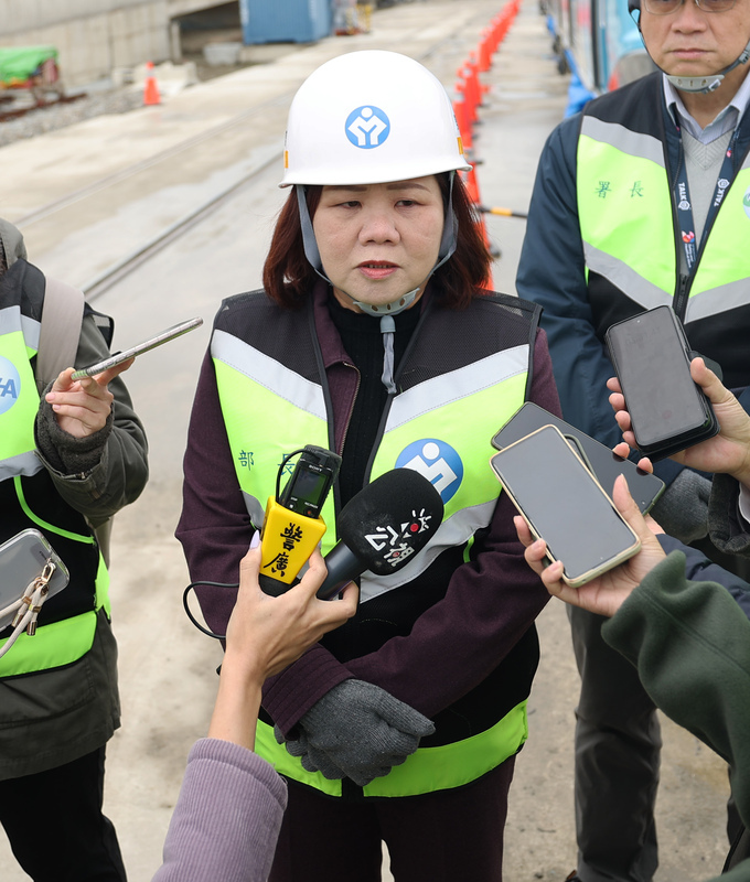 許銘春：台灣罷工權規定嚴 訂預告期須審慎考慮