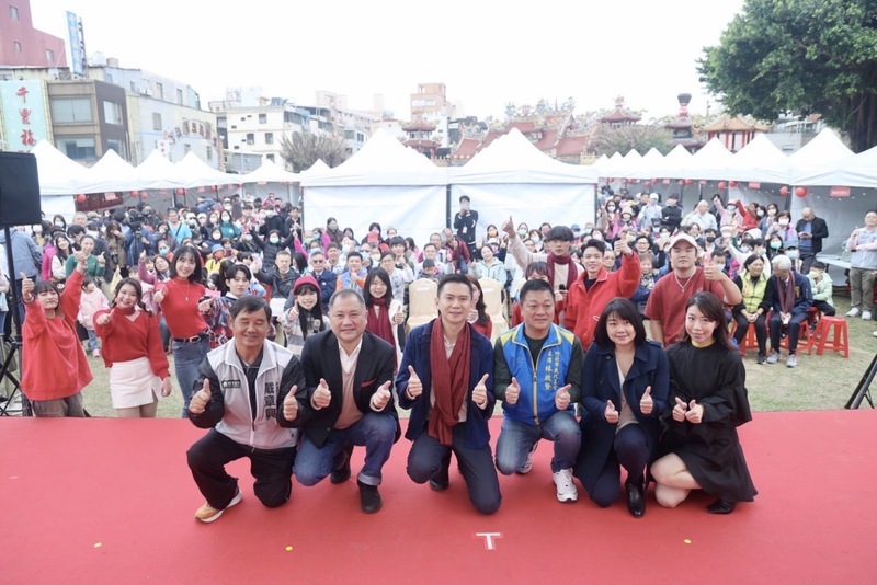 竹北首次舉辦年貨大街 每天有表演活動