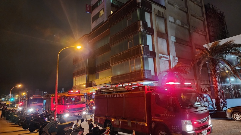 馬公某綜合大樓拜拜 疑燒金箔觸動警報引虛驚