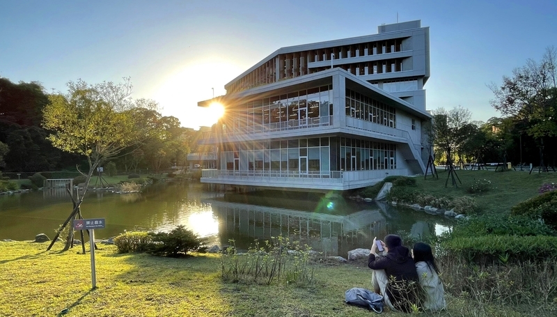 節電減水打造低碳校園 政大盼年省電費600萬