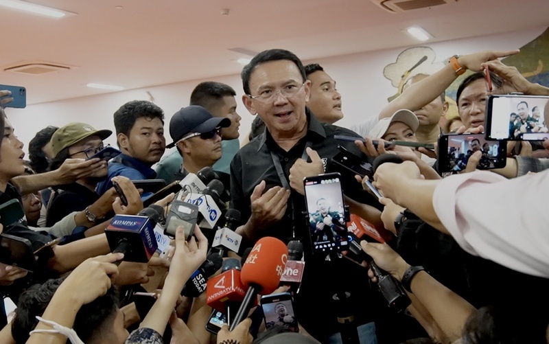 鍾萬學辭印尼國營石油董座 挺執政黨總統候選人