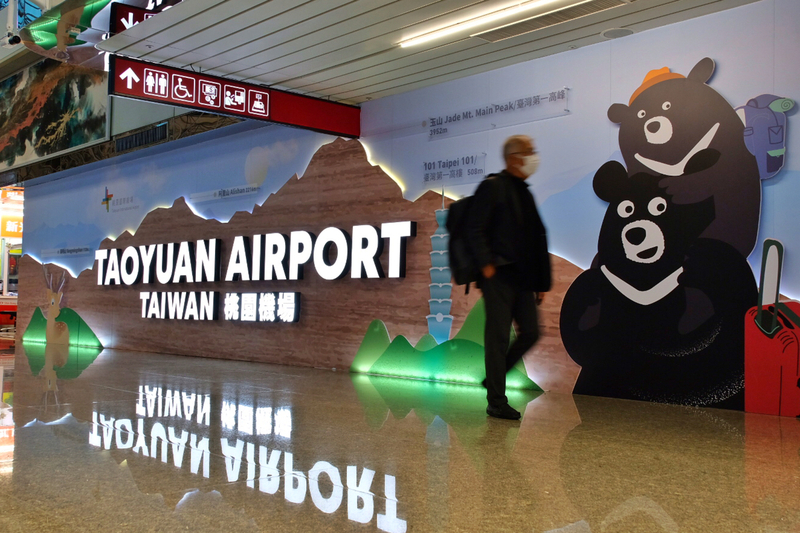 桃機一日遊 看飛機起降品嚐美食打卡走春