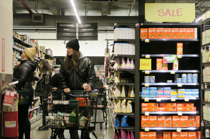 美1月CPI年增率高於預期 美股收低道瓊重挫524點