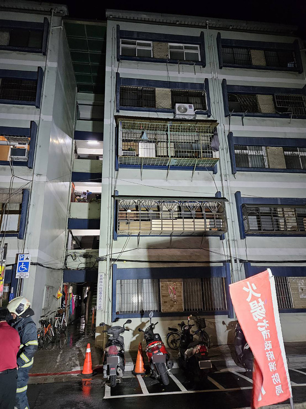 北市萬華公寓凌晨火警 7旬男子命喪火窟