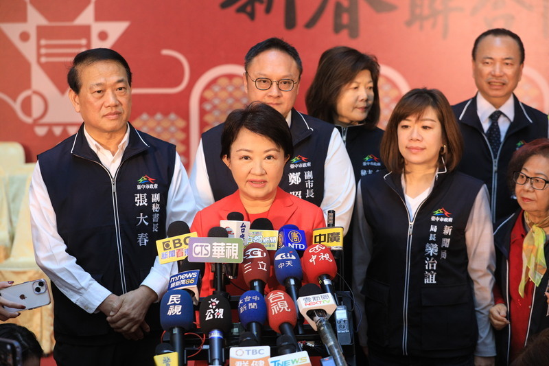 台中市新春團拜蔡壁如未現身 盧秀燕：自發性參加