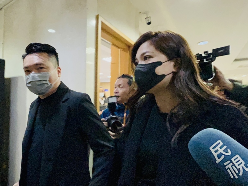 朱學恒涉強制猥褻案 北院傳鍾沛君丈夫作證