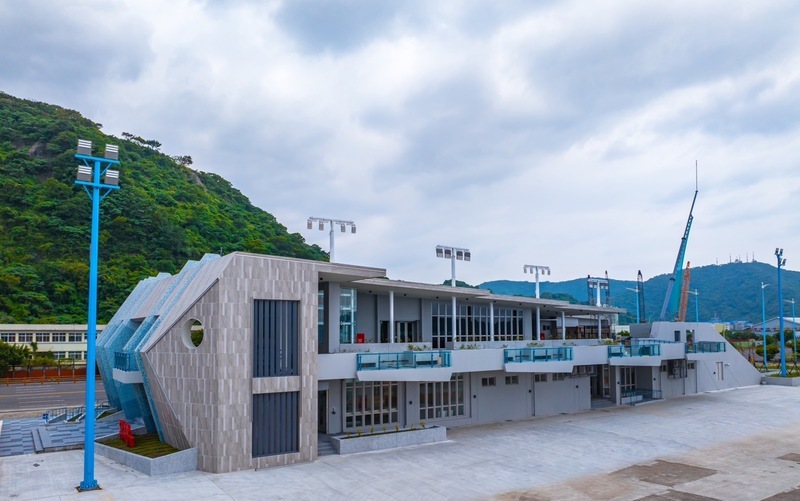 蘇澳港旅運中心鯖魚造型 觀光新亮點