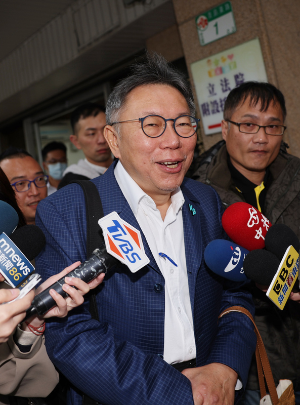 實驗室污染柯盧之爭？柯文哲：我是無辜第三者