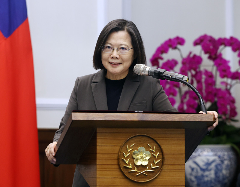 蔡總統盼傳承經驗加創新 科技產業續占國際一席之地