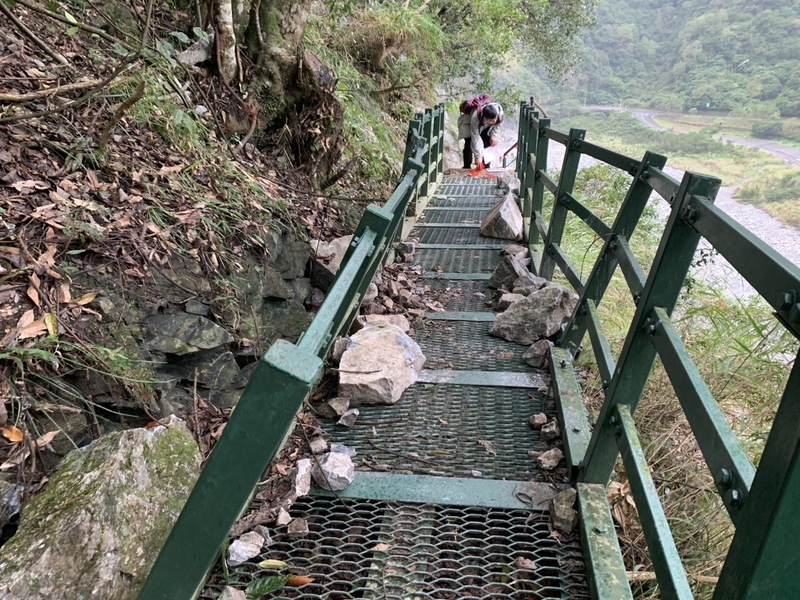 太魯閣小錐麓步道東段落石封閉 西段正常開放