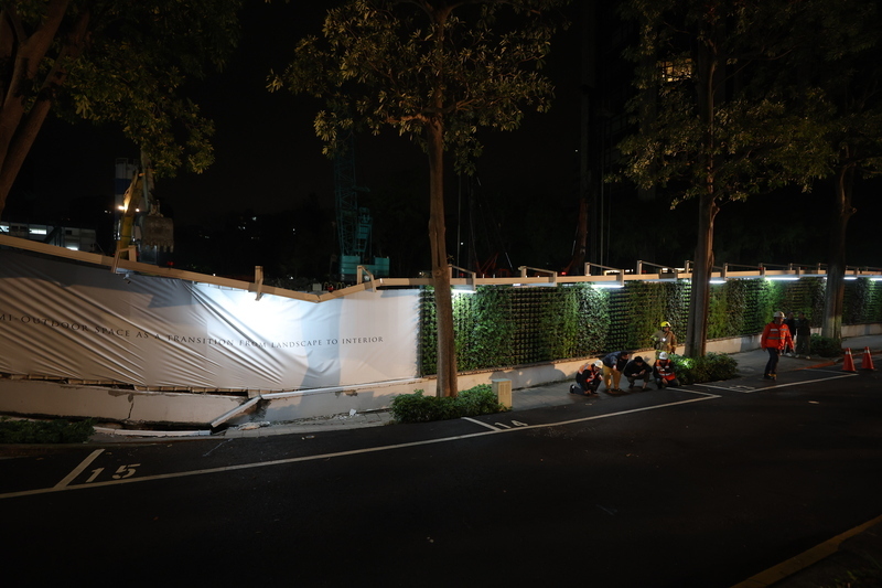 蔣萬安、李四川趕赴松山區塌陷工地 指揮所已架設