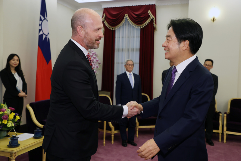 傳統基金會訪團拜會賴清德 賀台灣經濟自由排第4