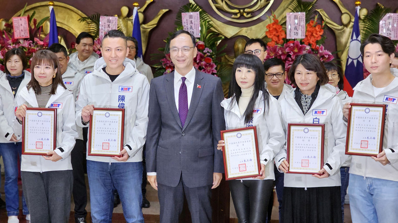 新北議會國民黨團幹部就職 陳偉杰新任書記長