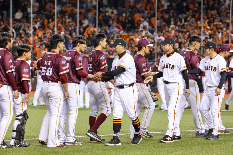 桃猿投手群僅讓巨人敲1安 交流賽0比0握手言和