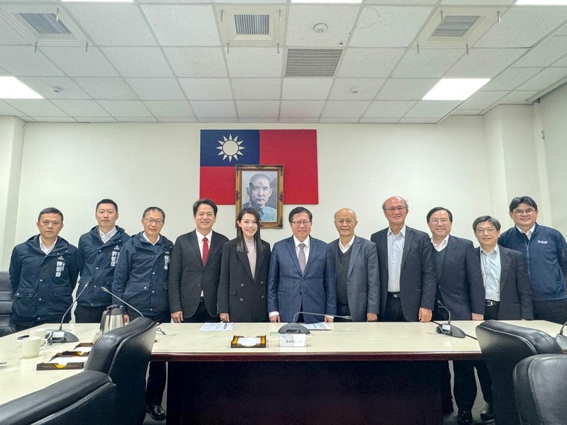 爭取桃竹苗大矽谷計畫 高虹安訪鄭文燦達6共識