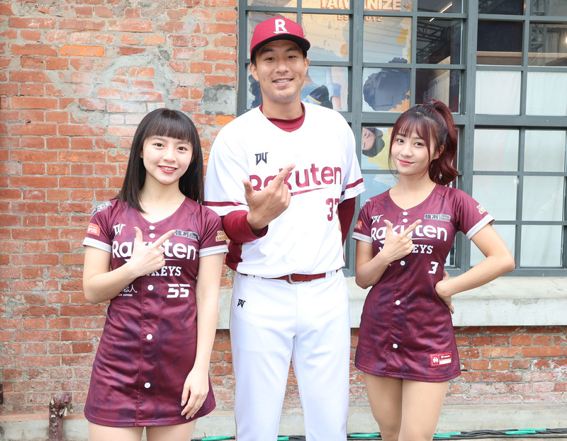 樂天Boy曾仁和健康百分百 享受熱身賽對決王柏融