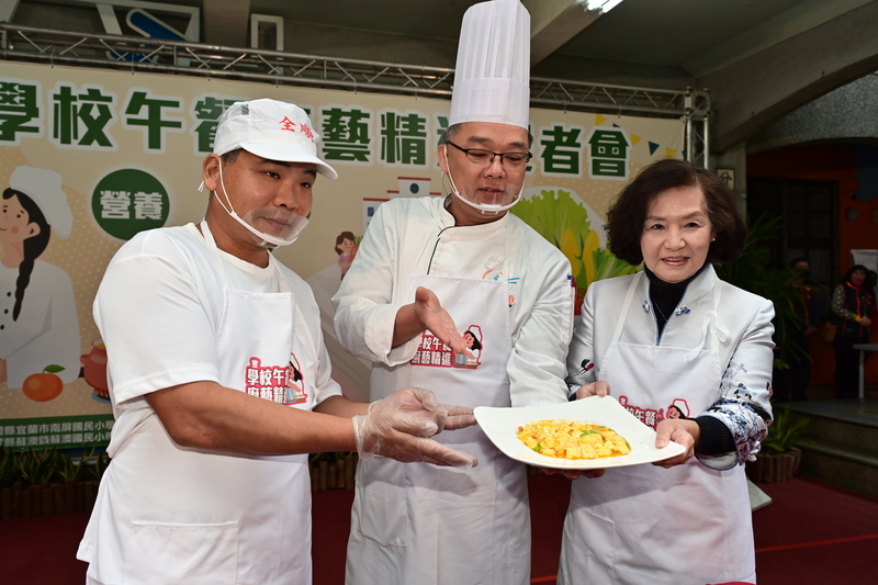 宜蘭推主廚入校輔導校廚 盼讓營養午餐更美味