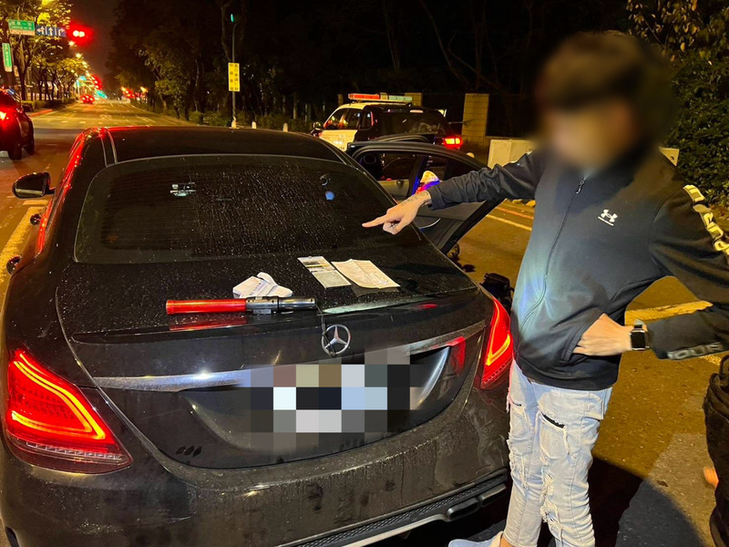 台南男吸毒駕車昏睡路中央 警巡邏發現送辦