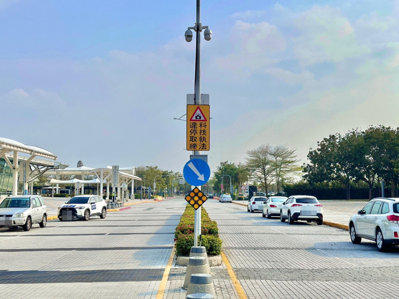嘉義高鐵站科技執法上路1個月 取締違停943件