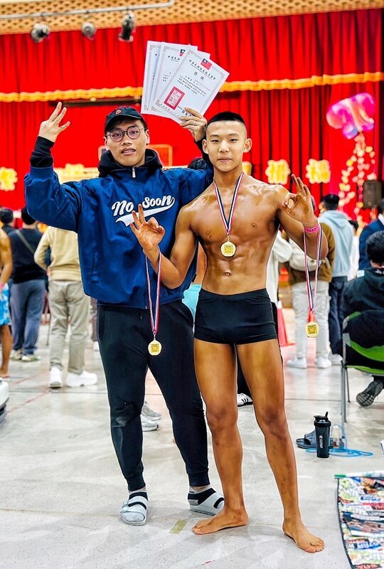 專業訓練未滿1年 國3生王櫂星拿下健美3金