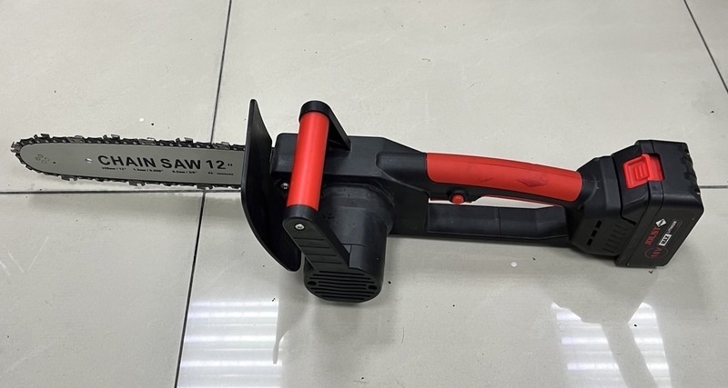 北市萬華地方角頭爭風吃醋聚眾鬥毆 警逮8嫌