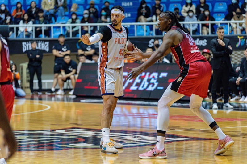 PLG領航猿擊敗鋼鐵人 近7戰收6勝