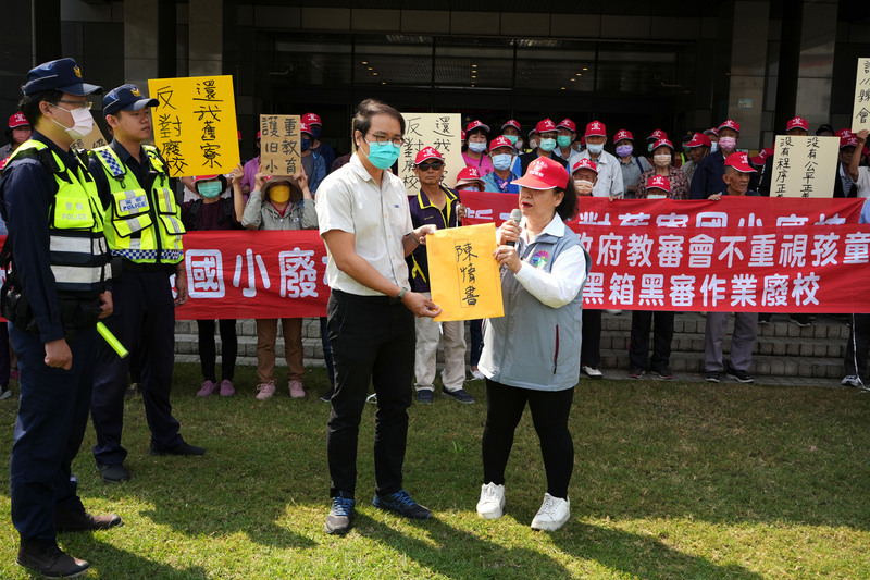 反舊寮國小廢校裁併 村民屏東縣府陳情
