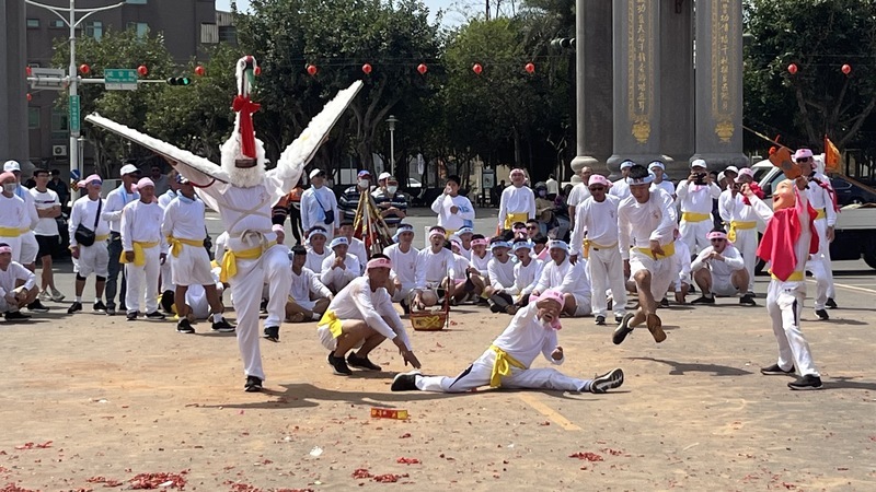 台南蚵寮角白鶴陣開館操練 百歲人瑞大展身手