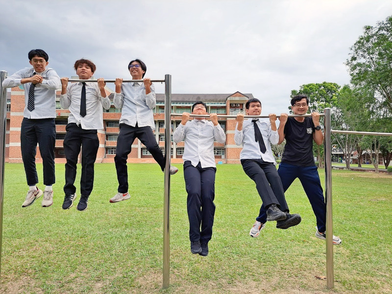 還沒畢業已有穩定工作 東專6高職生將成台電新鮮人